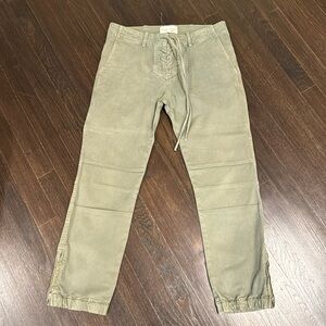 Woman’s cotton tie pant